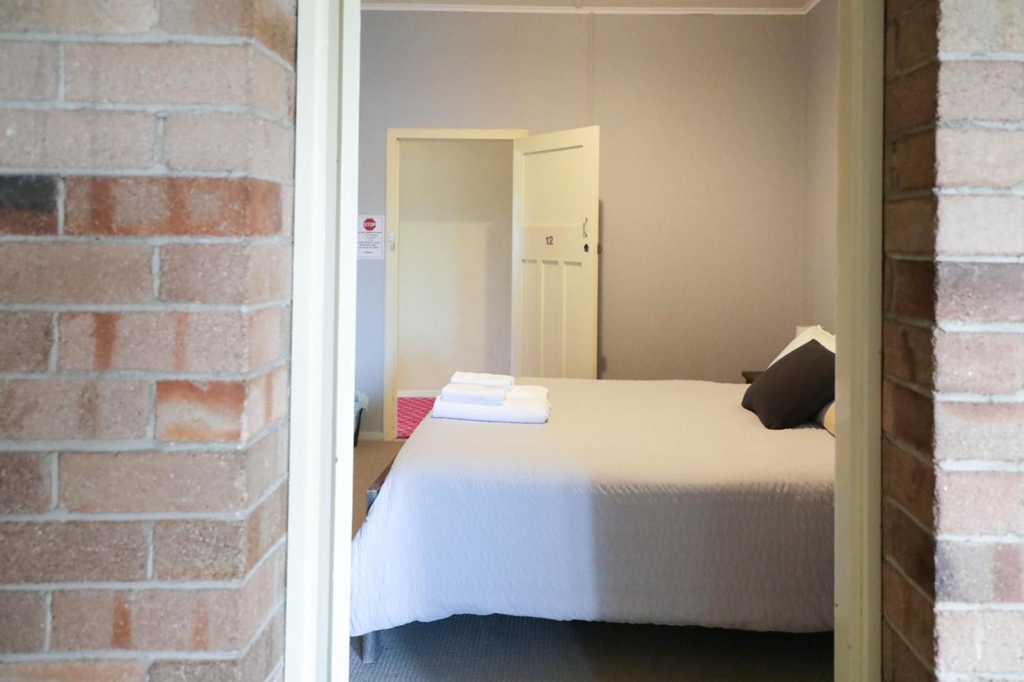 Royal Hotel Capertee Eksteriør bilde
